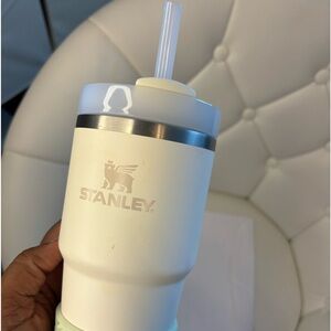 Stanley 8 0z in great condition